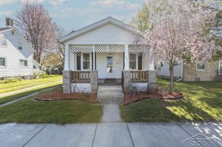 1303 S Warner Street, Bay City, MI 48706