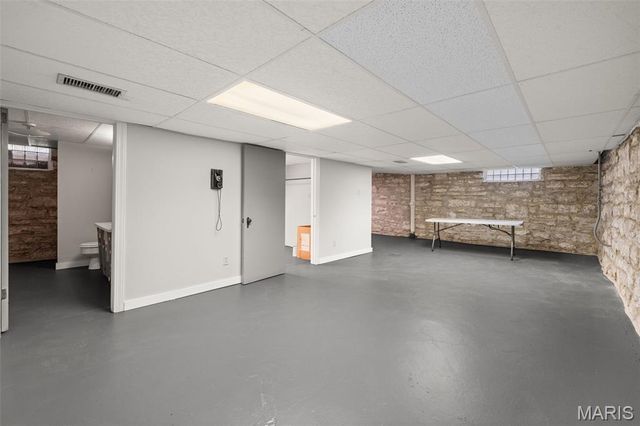3721 Clifton Avenue, St Louis, MO 63109