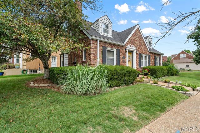 3721 Clifton Avenue, St Louis, MO 63109