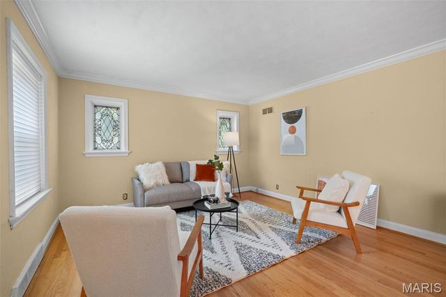 3721 Clifton Avenue, St Louis, MO 63109