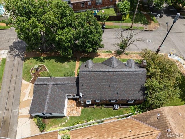 3721 Clifton Avenue, St Louis, MO 63109