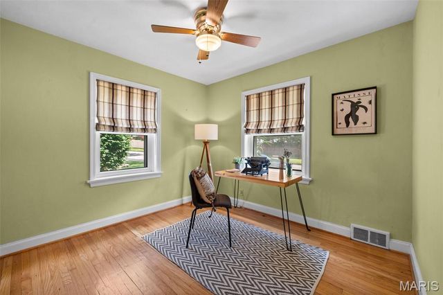 3721 Clifton Avenue, St Louis, MO 63109