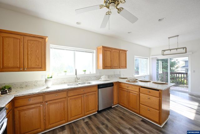 5265 Snowflake St SE, Salem, OR 97306