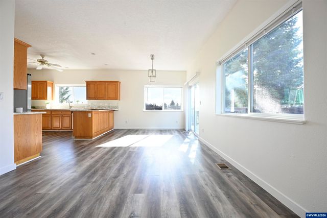 5265 Snowflake St SE, Salem, OR 97306