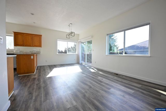 5265 Snowflake St SE, Salem, OR 97306