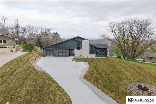 2248 South Street, Blair, NE 68008