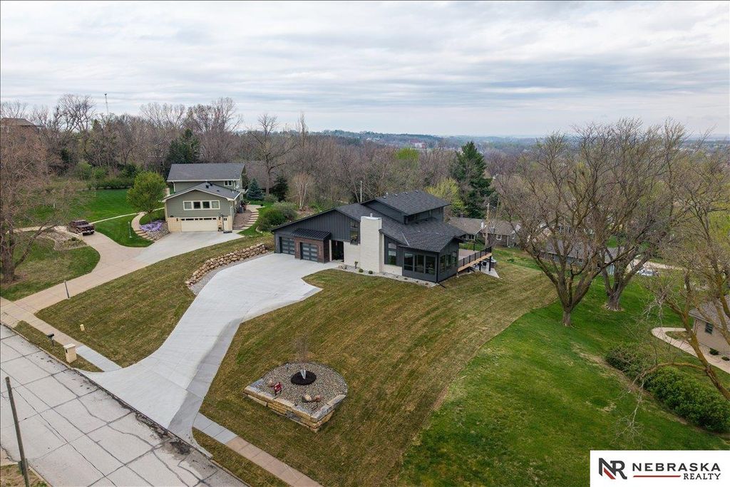 2248 South Street, Blair, NE 68008