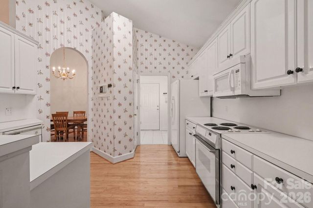 5423 Dunedin Lane, Charlotte, NC 28270