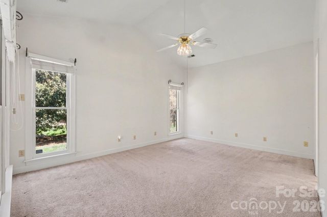 5423 Dunedin Lane, Charlotte, NC 28270