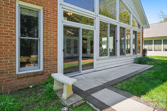 5423 Dunedin Lane, Charlotte, NC 28270