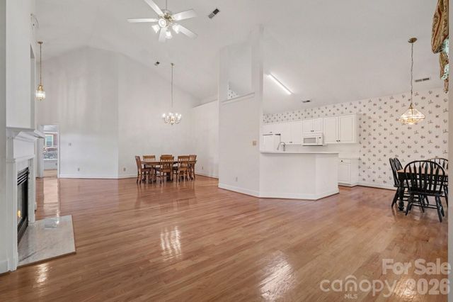 5423 Dunedin Lane, Charlotte, NC 28270