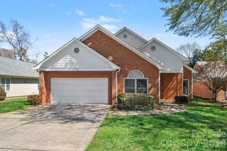 5423 Dunedin Lane, Charlotte, NC 28270