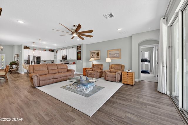 17 White Haven Lane, Palm Coast, FL 32164