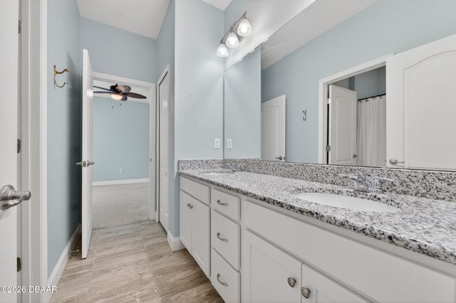 17 White Haven Lane, Palm Coast, FL 32164