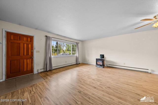 914 Boyd Street, Anchorage, AK 99501