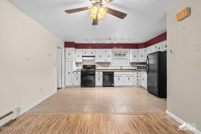 914 Boyd Street, Anchorage, AK 99501