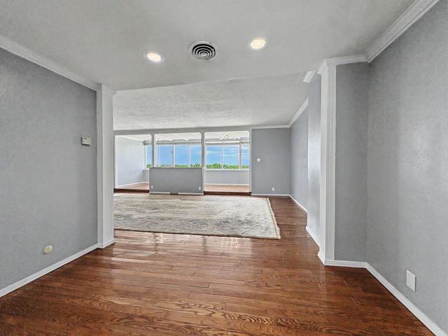 600 Alcalde Place SW 6C, Albuquerque, NM 87104