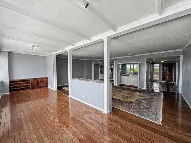 600 Alcalde Place SW 6C, Albuquerque, NM 87104