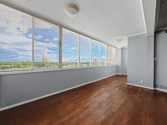 600 Alcalde Place SW 6C, Albuquerque, NM 87104