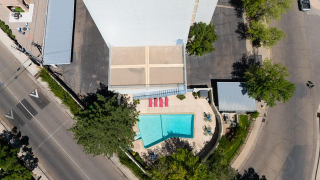 600 Alcalde Place SW 6C, Albuquerque, NM 87104