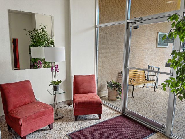 600 Alcalde Place SW 6C, Albuquerque, NM 87104