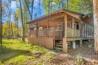 105 Norwich Lake, Huntington, MA 01050