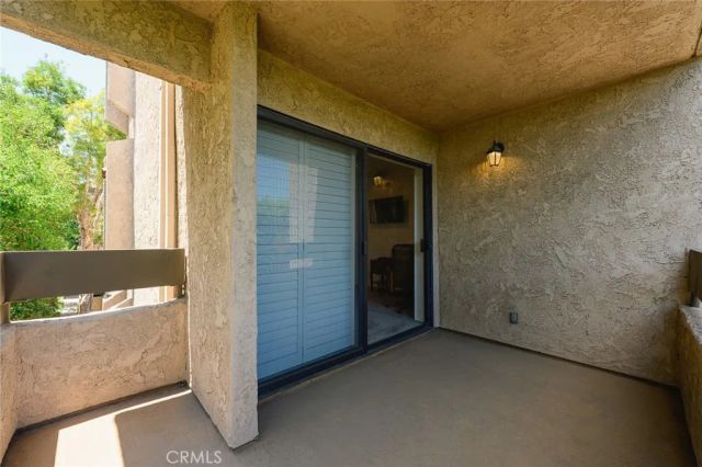 640 S Lake 203, Pasadena, CA 91106