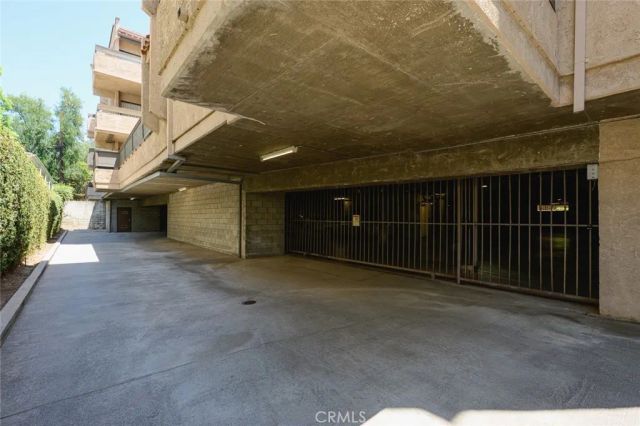 640 S Lake 203, Pasadena, CA 91106