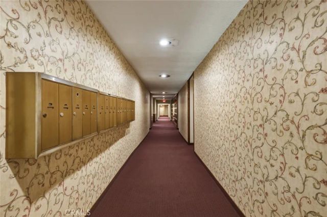 640 S Lake 203, Pasadena, CA 91106