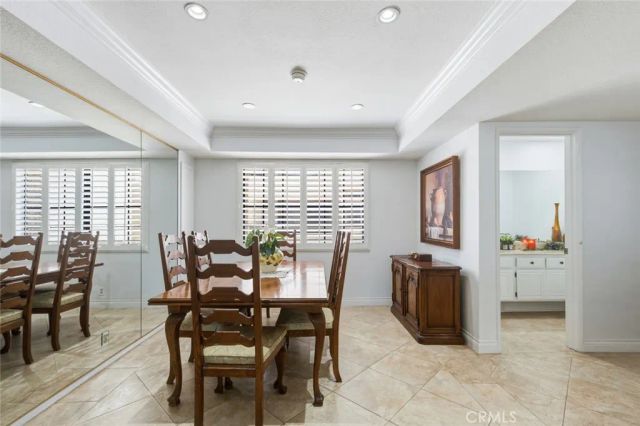 640 S Lake 203, Pasadena, CA 91106
