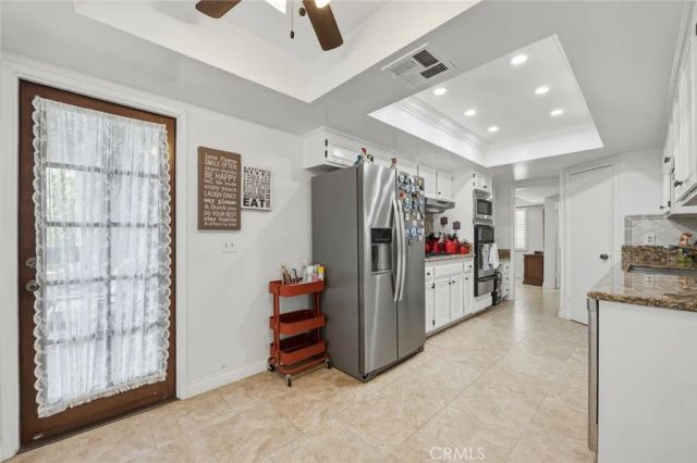 640 S Lake 203, Pasadena, CA 91106