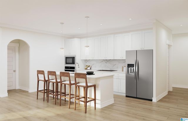 352 LAKELAND COURT, Cropwell, AL 35054