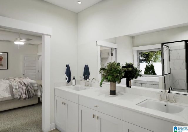 352 LAKELAND COURT, Cropwell, AL 35054