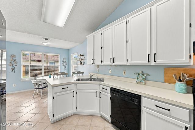 12441 RUNNING RIVER Road S, Jacksonville, FL 32225