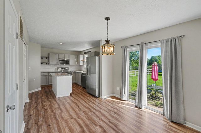 966 Surfridge Drive, Hebron, KY 41048