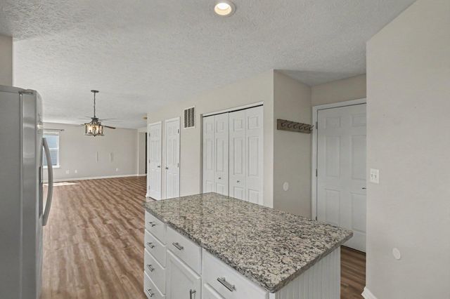 966 Surfridge Drive, Hebron, KY 41048