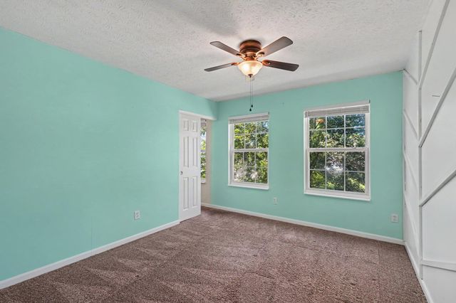 966 Surfridge Drive, Hebron, KY 41048
