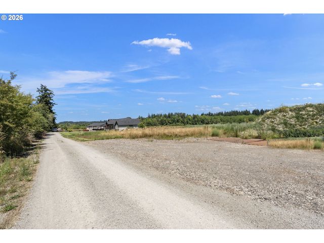 168635000 182nd Ave, Vancouver, WA 98682