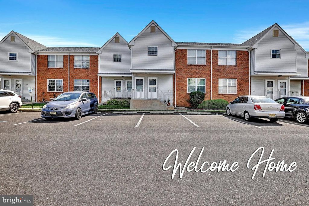 806 WOODCHIP RD, Lumberton, NJ 08048