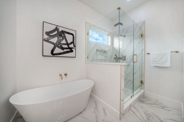 734 Cedar Hill Avenue, Dallas, TX 75208