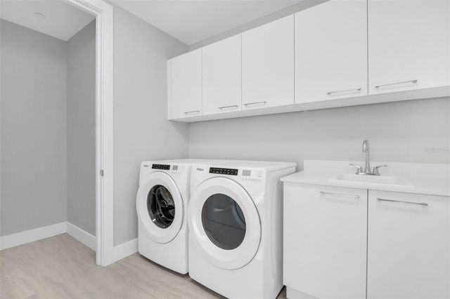 275 1ST AVENUE S 2807, St Petersburg, FL 33701