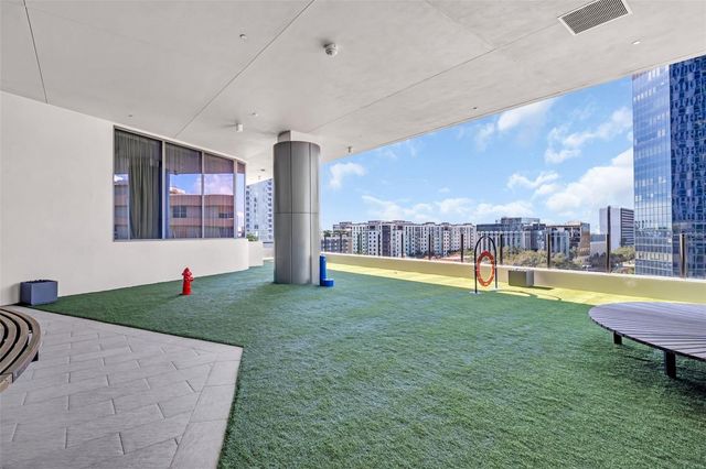 275 1ST AVENUE S 2807, St Petersburg, FL 33701