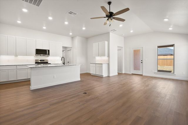 12008 Iola Drive, Lubbock, TX 79424