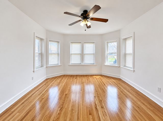 7332 S Artesian Avenue 3, Chicago, IL 60629