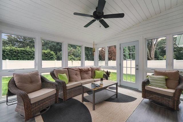 39 Rolling Acres, Cumberland, RI 02864