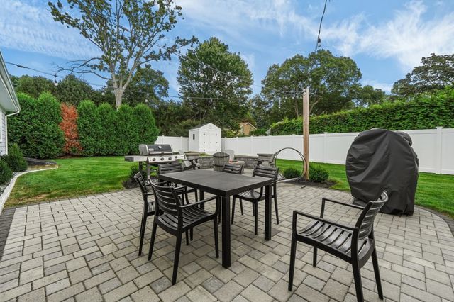 39 Rolling Acres, Cumberland, RI 02864