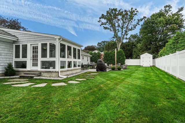 39 Rolling Acres, Cumberland, RI 02864
