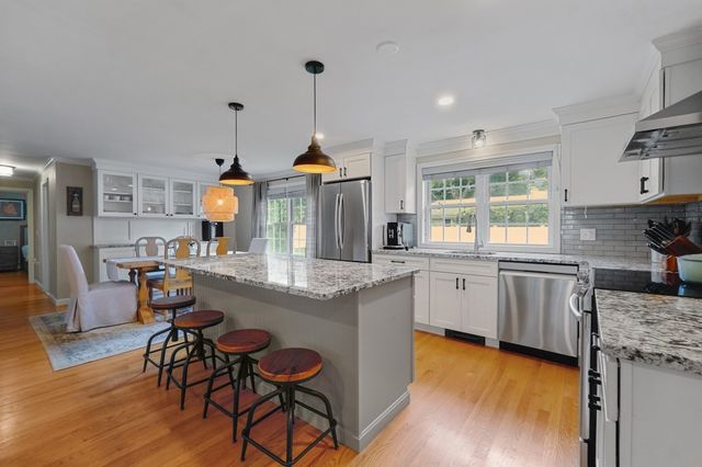 39 Rolling Acres, Cumberland, RI 02864