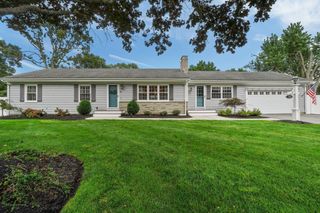 39 Rolling Acres, Cumberland, RI 02864