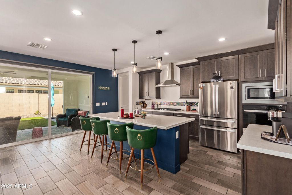 Image 11 of property listing at 17400 W AUBURN Street, Surprise, AZ 85388